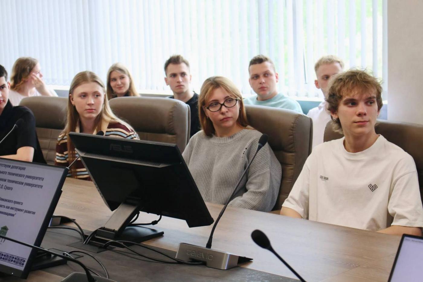 Представители БНТУ принимают участие в республиканском проекте «Студенческий мост» в Гомеле